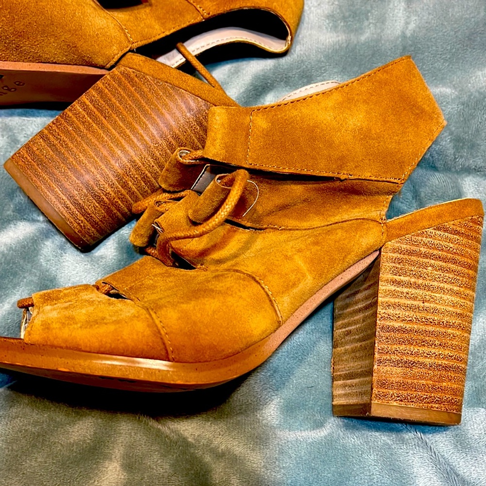 Womens open toe wedge sandal